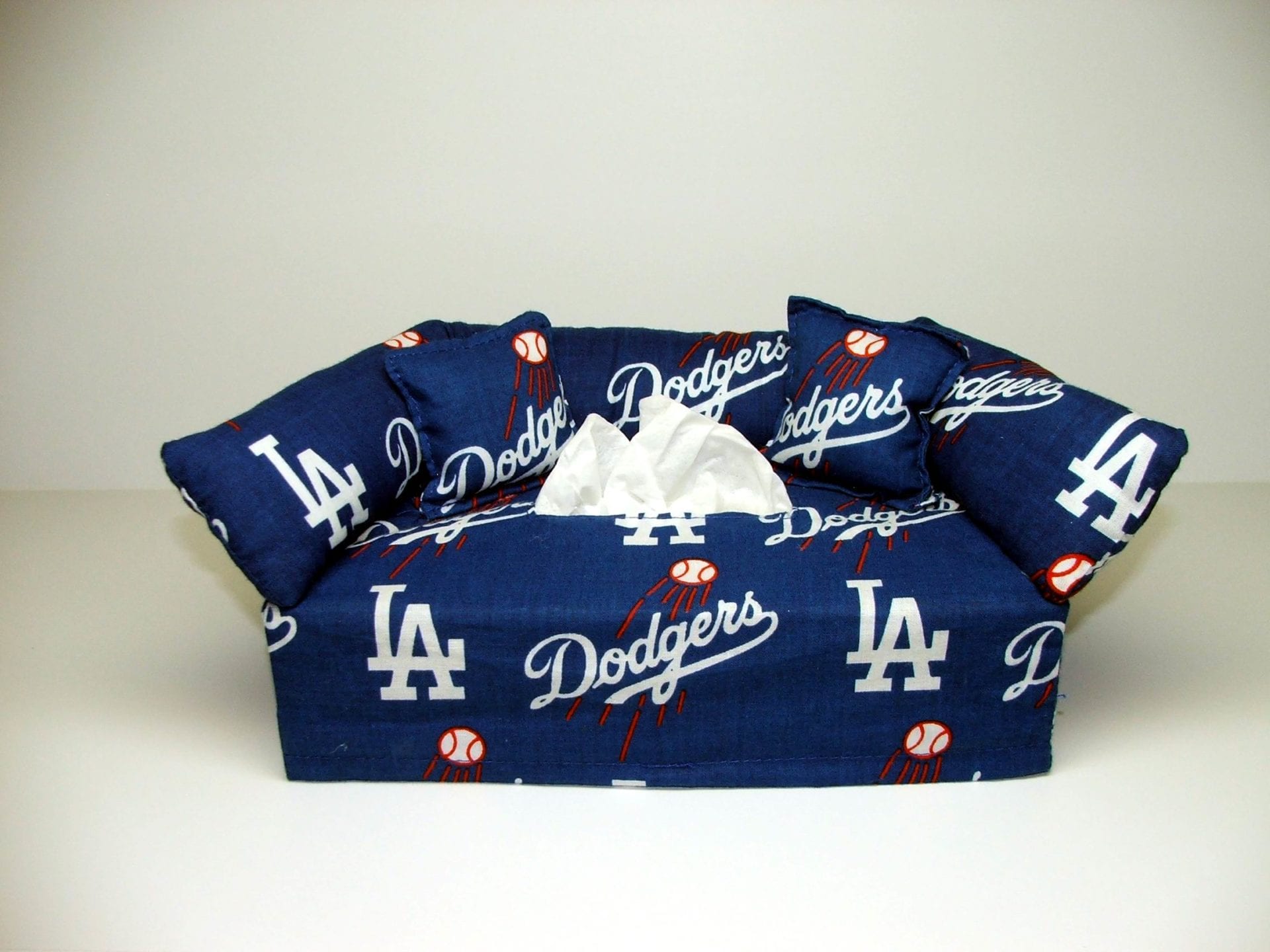 Los Angeles Dodgers-Includes Free shipping-Free Tissue.